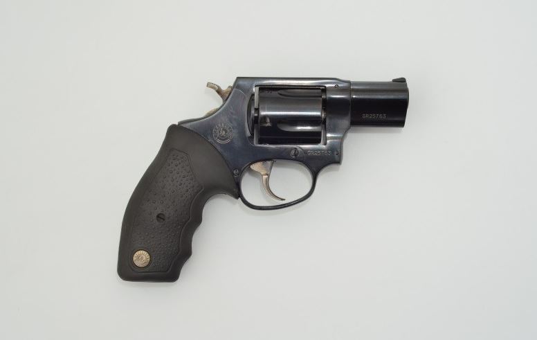 Револьвер Taurus, к.9мм.P.A., удл.рук. (ОООП)